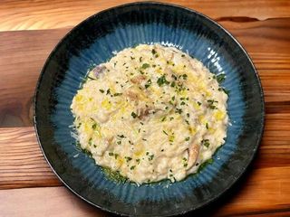 Різото з білими грибами / Risotto ai funghi porcini (350g)