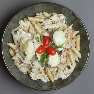 Penne Pollo E Funghi