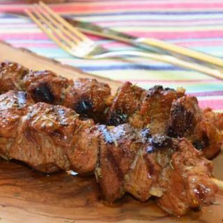 73. Pinchito de cordero (1 Ud.)