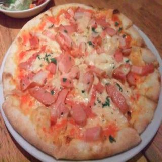 Pizza De Prosciutto