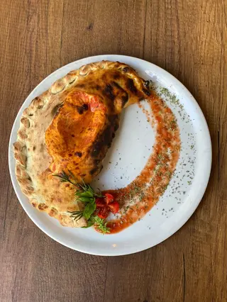CALZONE