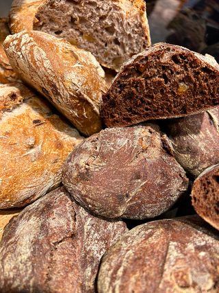 Pan de chocolate y naranja.     200 grs