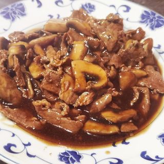 #64. Ternera Con Champiñones
