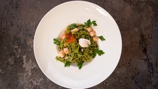 Паста "Фетучини с семгой в сливочном соусе"