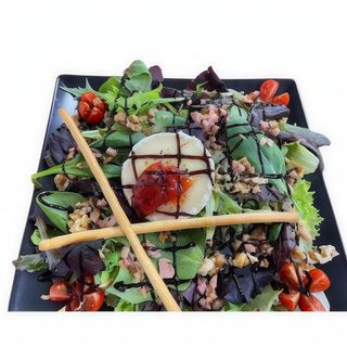 Ensalada De Queso De Cabra