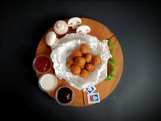 Pieczarki panierowane 10 szt.