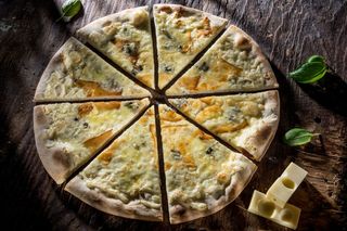 Pizza Quattro Formaggi