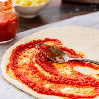 Pizza Pão com Tomate