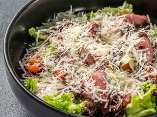 Салат з ростбіфом (235g)