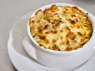 Ración De Patatas Gratinado