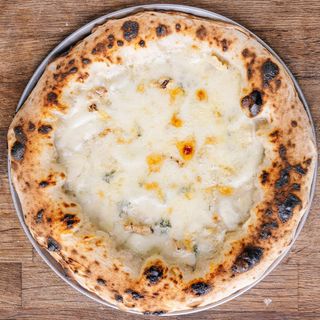 Pizza Quattro Formaggi