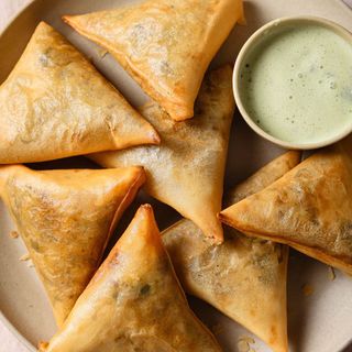 Samosa fritti vegetariana 