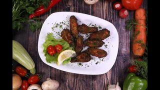 Пилешки крила по кметски (300г)
