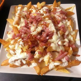 Patatas Con Bacon Y Queso