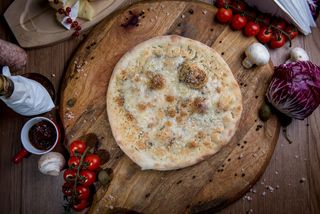 Pizza Pane e parmigiano