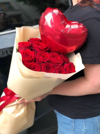 Букет Серце в трояндах