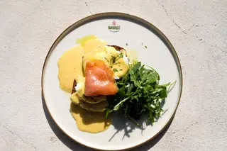 Benedict sa lososom 300g