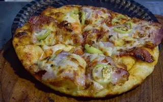 Pizza sprat kulen