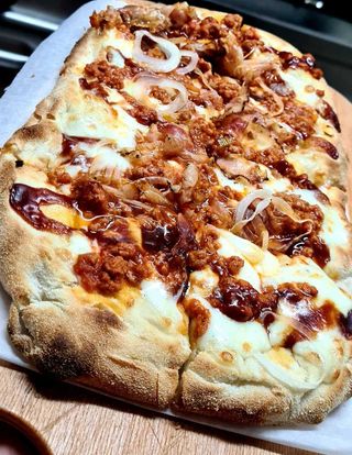 Pinsa Goumet Barbacoa (19 x 60 cm.)