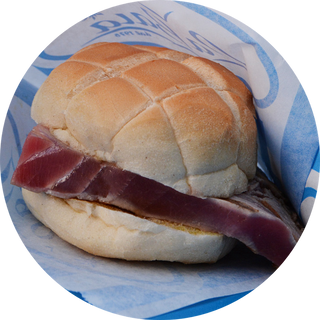 Panino con tonno alla brace