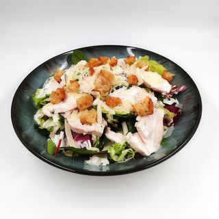 INSALATE CESARINA DI POLLO