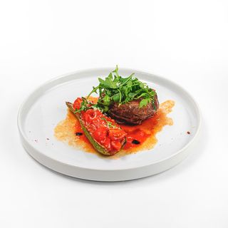 Medalion de vită cu dovlecel copt 