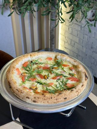 Піца з морепродуктами