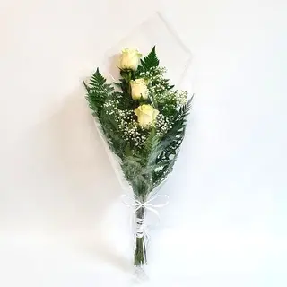Tres Rosas Blancas