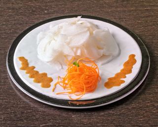 Daikon rapa bianca marinata