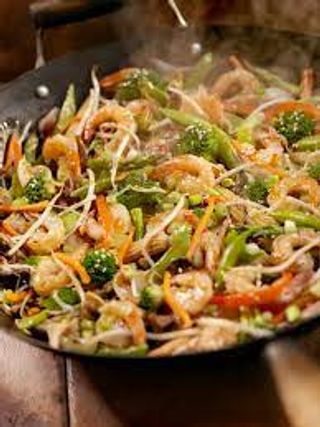 Chop Suey Con Gambas