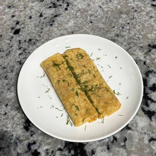 Млинці з куркою та білими грибами