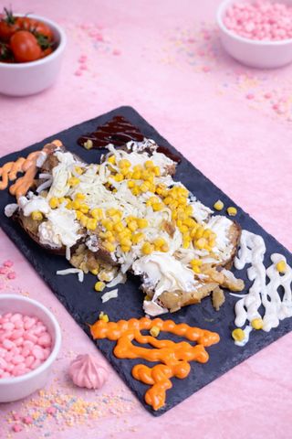 Веган картоф с топено сирене и кашкавал