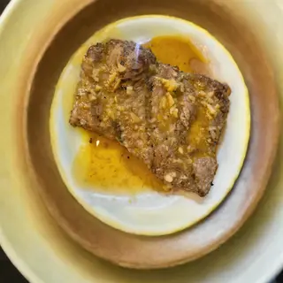 Bife com Molho de Alho