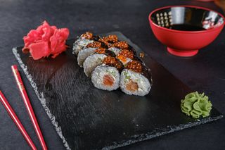 ორაგული ხიზილალით