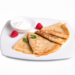 Блины со сметаной