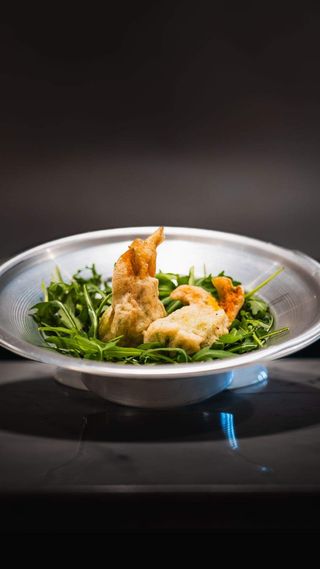 Fiori di zucca ripieni di ricotta