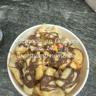 Zeppoline con Nutella 