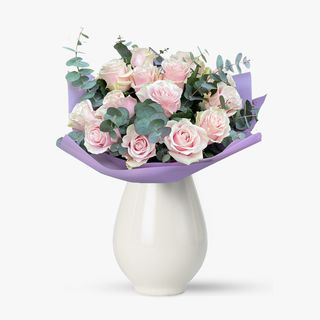 Buchet de 15 trandafiri roz