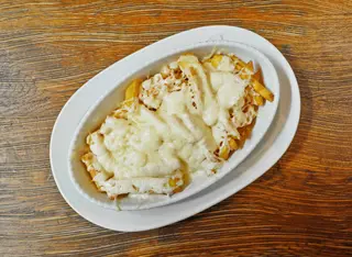 Batatas Fritas com Queijo
