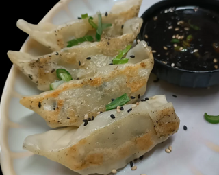 Gyoza De Pollo (4 Uds.)