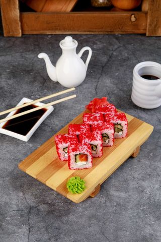 Роллы "Калифорния с креветкой"