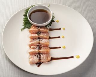 Salmon Tataki (6 PZS.)