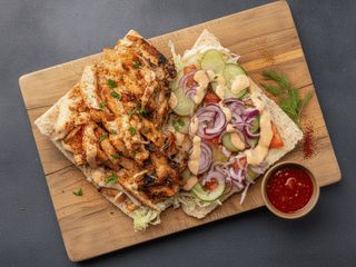 Kebab w Bułce Duży