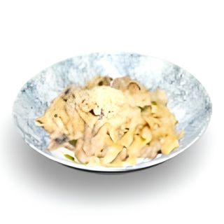 Фетучини с курицей и грибами