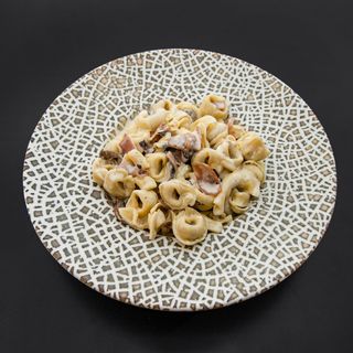 Tortellini Crema Prosciutto E Funghi