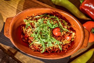 Рижа са поврћем и соја сосом