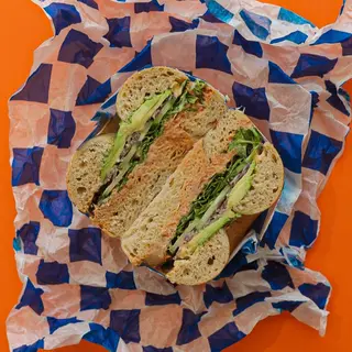 Tuna avo
