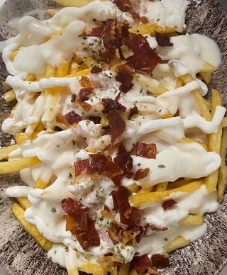 Patatas Queso Fundido De Albarracín