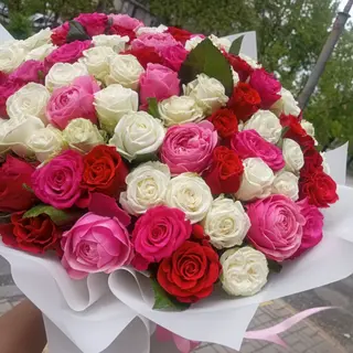 Букет Мікс троянд 