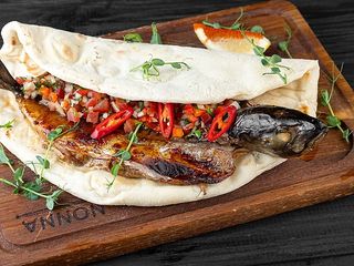 Скумбрия с овощной сальсой (700 гр)